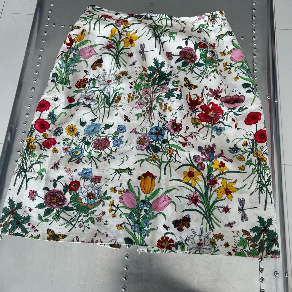 Vintage Gucci skirt 1967-Original floral design- Excellent condition